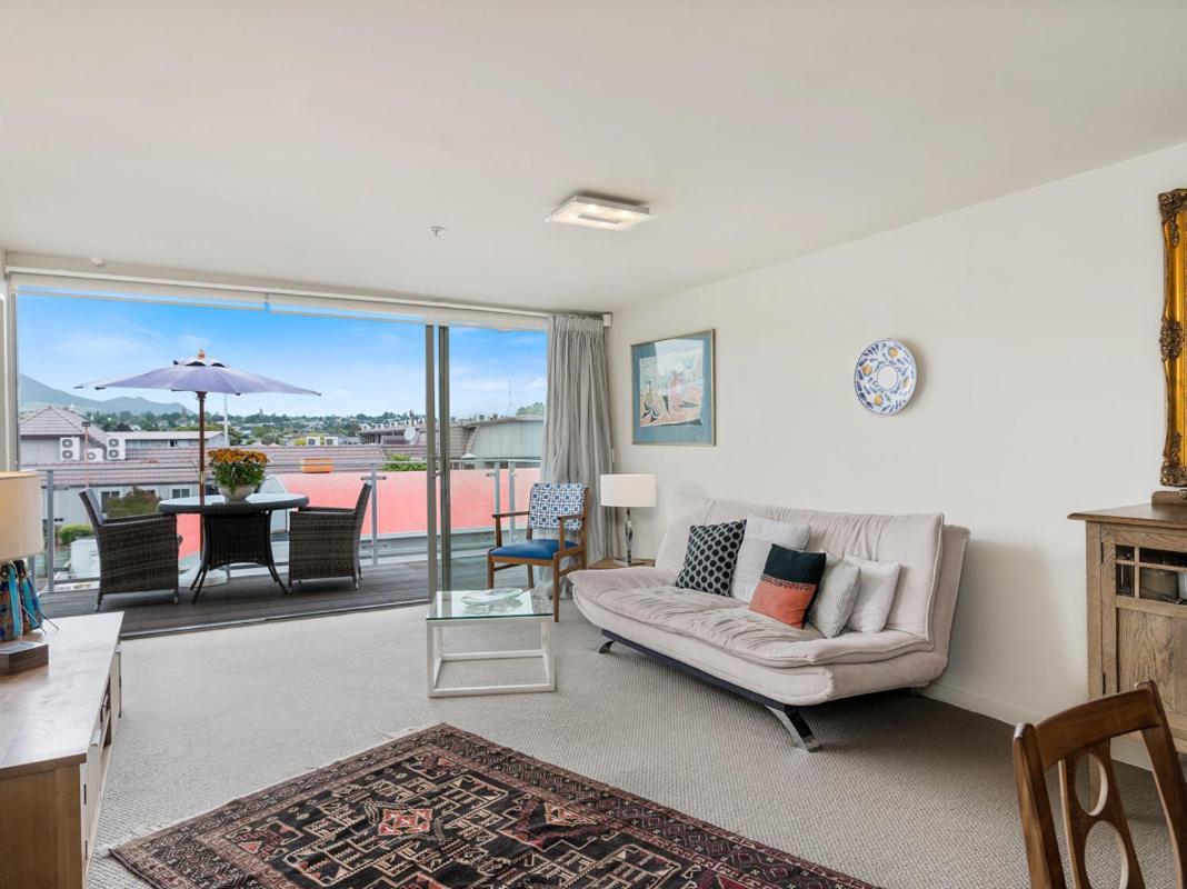 Relax On Roberts - Taupo Holiday Home Екстер'єр фото